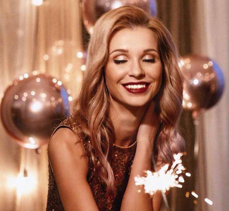 Γιορτινή εμφάνιση