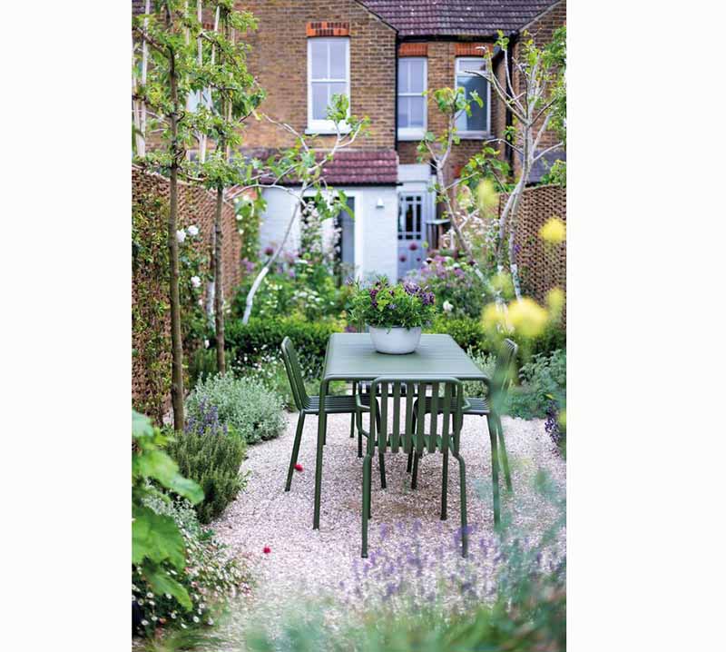 Καλοκαιρινός κήπος